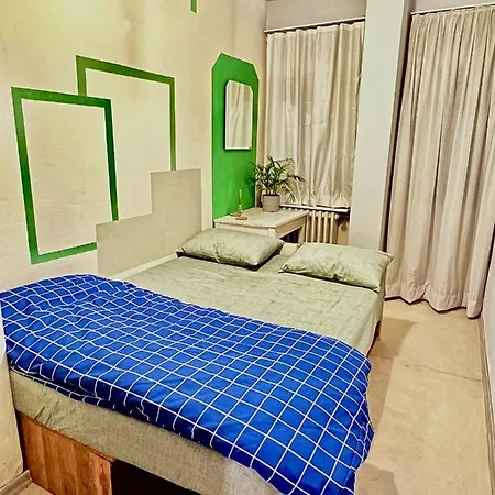Sweet Flat In Bagdat St Apartment