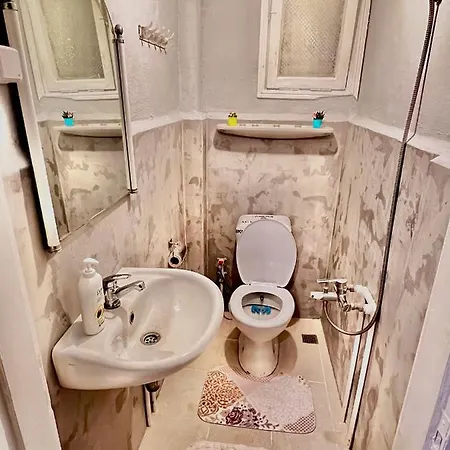 شقة Sweet Flat In Bagdat St